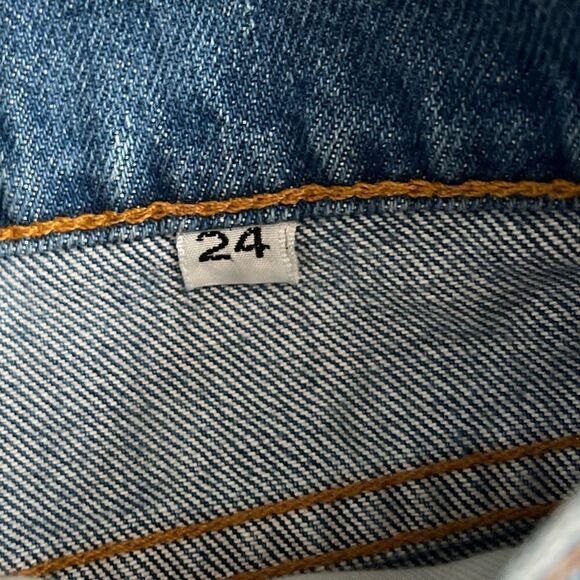 SANDRINE ROSE by FP Cut Off Side Zipper Distressed Denim Shorts. Size 24. NWT! - Picture 10 of 16